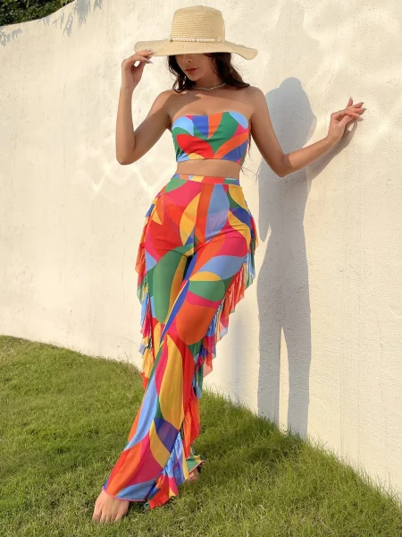 Set de bikini de 3 piezas, top, calzon y pantalon de malla