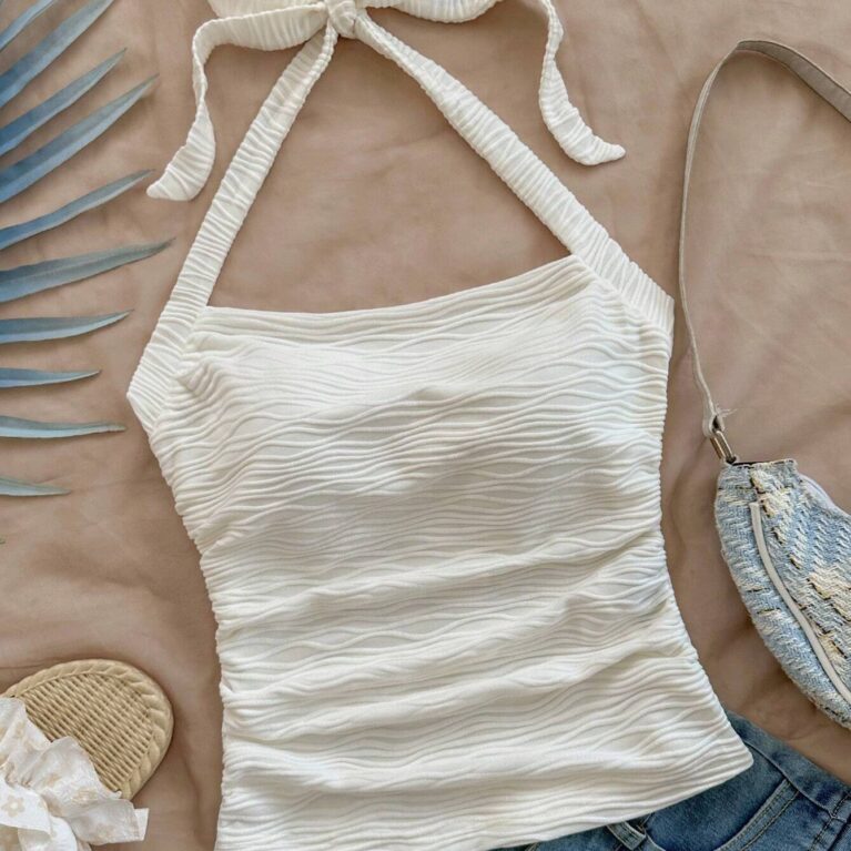 Top sin mangas ajustado de punto texturizado tipo halter