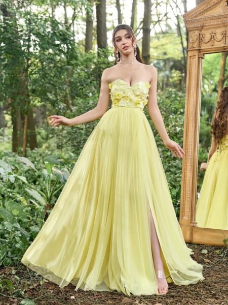 Vestido elegante de tul con abertura en muslo espalda cruzada