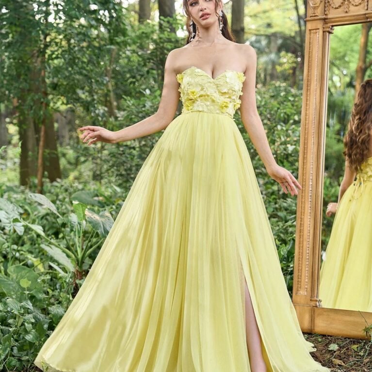 Vestido elegante de tul con abertura en muslo espalda cruzada