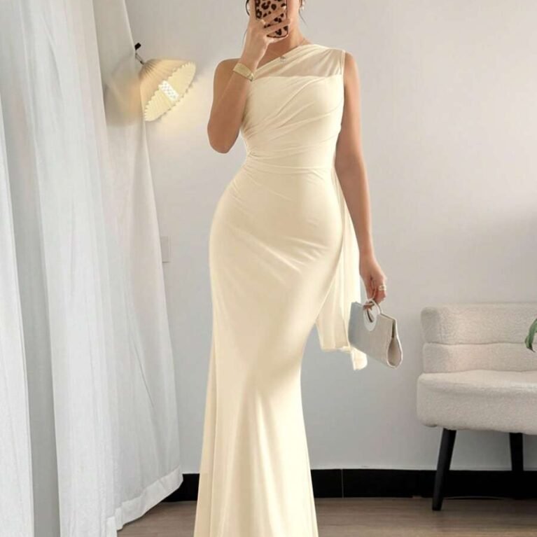 Vestido maxi ajustado elegante asimetrico