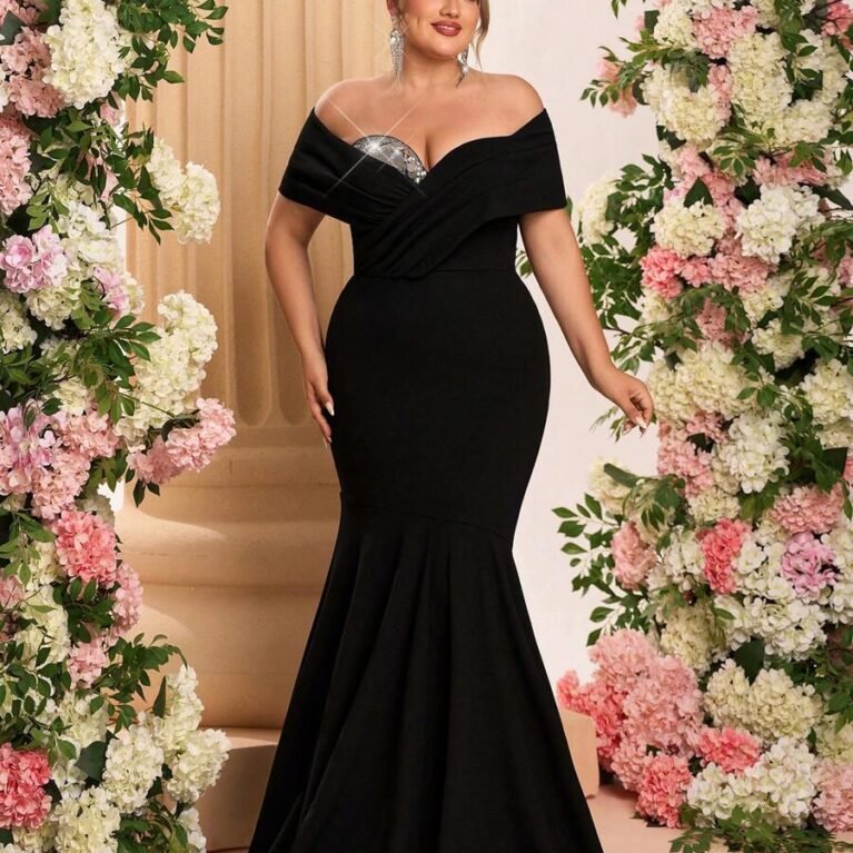 Vestido elegante hombros descubiertos con lentejuelas en pecho