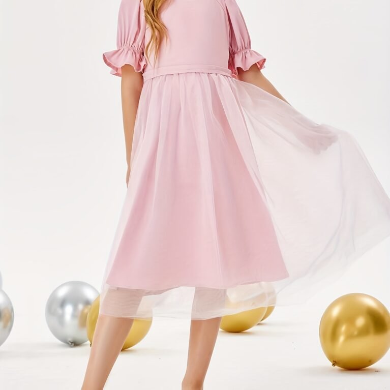 Vestido de niña con falda tipo tutu