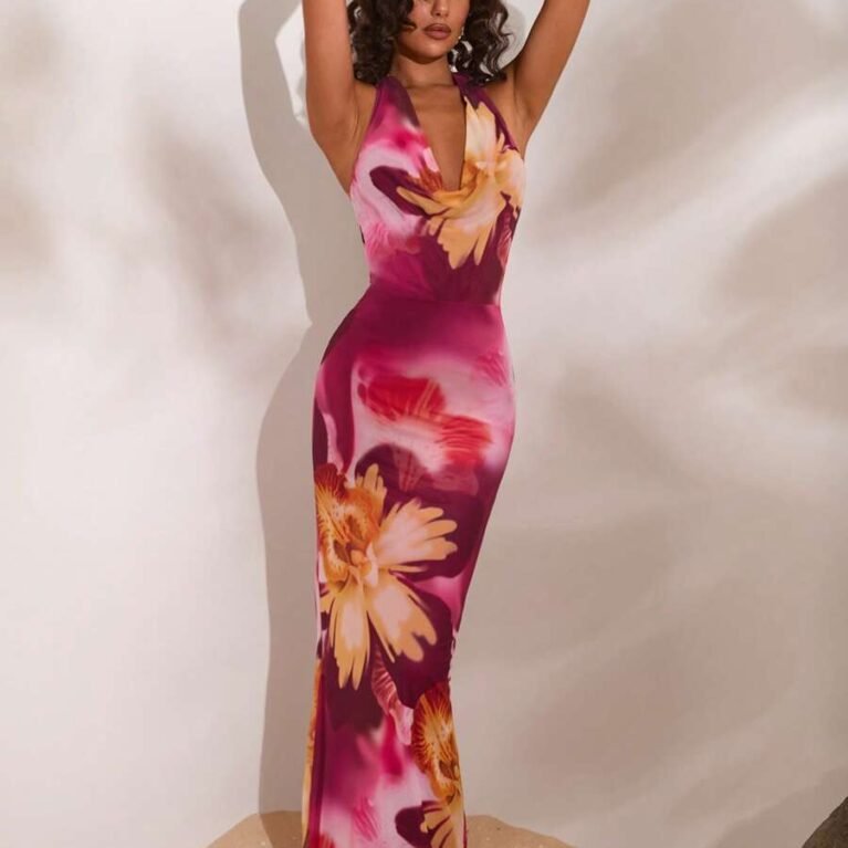 Maxi vestido ajustado escote v fruncido y espalda descubierta