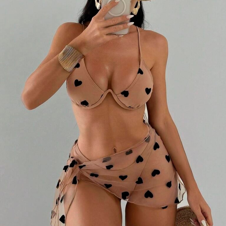 Traje de baño de 3 piezas estampado de corazon