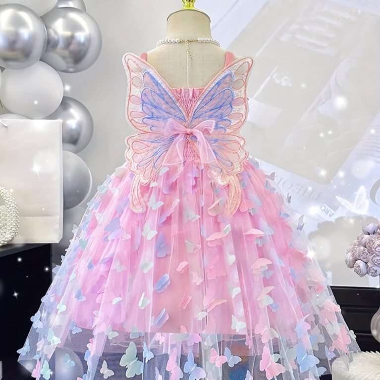 Vestido casual de niña con mariposa en espalda y falda