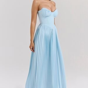 Vestido corte princesa escote de corazon sin tirantes