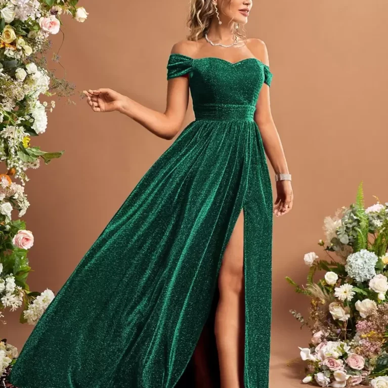 Vestido elegante hombros descubiertos abertura en muslo con brillos