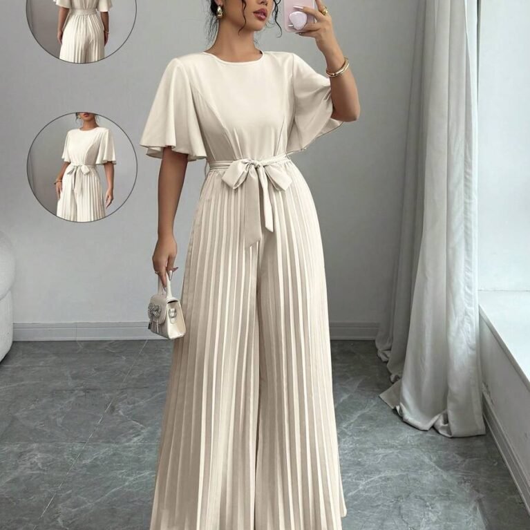Mono elegante con manga corta y pierna ancha plizado