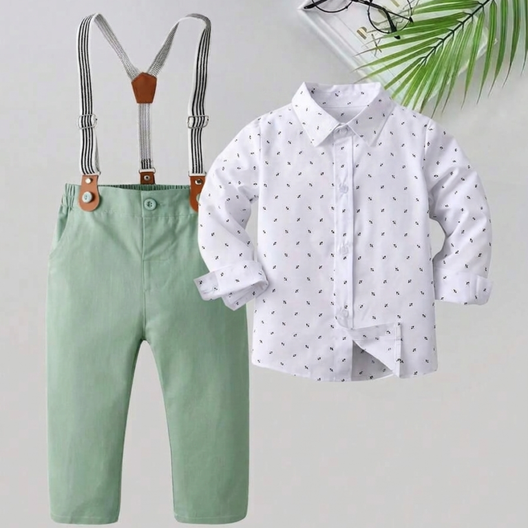Conjunto formal de niño con camisa, pantalon y tirantes