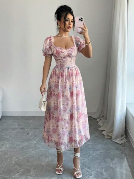 Vestido midi floral con mangas abullanadas