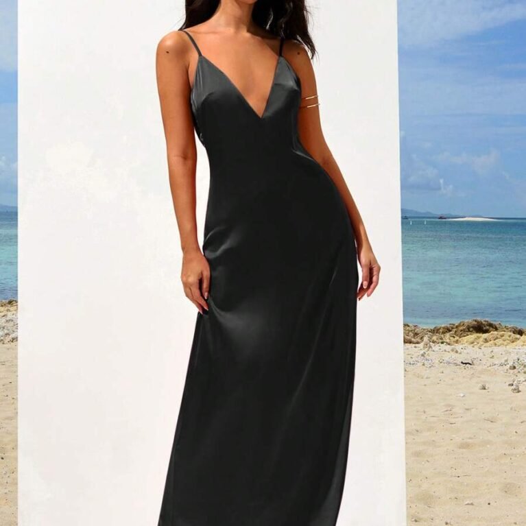 Vestido elegante de saten escote V y abertura lateral