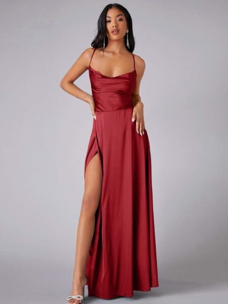 Vestido de satin con abertura y espalda cruzada