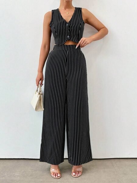 Conjunto de pantalon ancho y chaleco corto de rayas