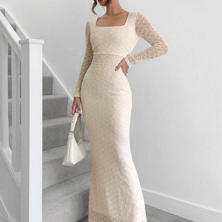 Vestido largo de manga larga escote cuadrado ajustado