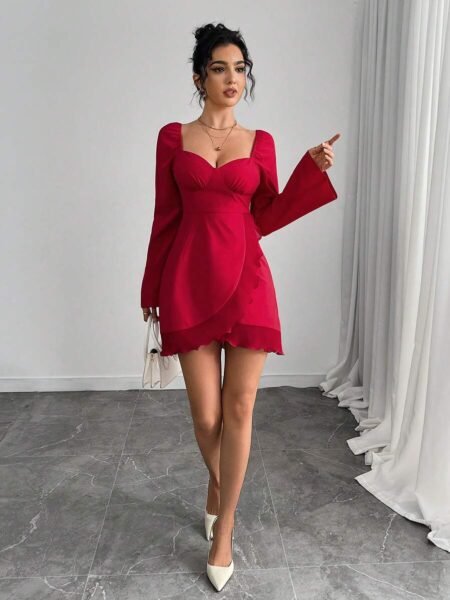 Vestido corto elegante escote V de volantes cruzado