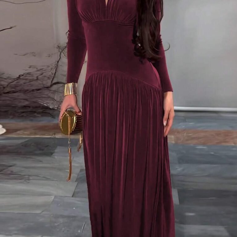 Vestido elegante con escote V manga larga de terciopelo