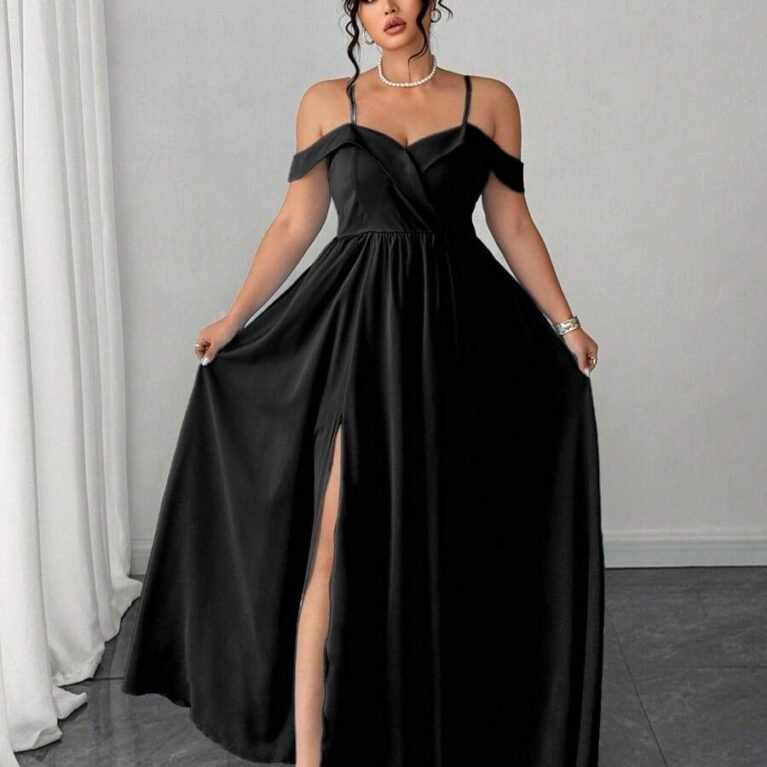 Vestido linea A de hombros caídos y tirantes con abertura en muslo