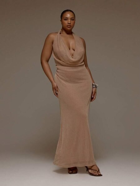 Vestido de malla brillante escote V drapeado y espalda descubierta